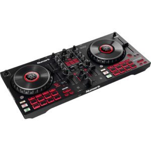 Jam-packed with pro features and an easy-to-use workflow, the Numark MixTrack Platinum FX USB DJ controller will take your DJ performance to the next level.